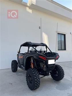 پۆلاریس RZR
